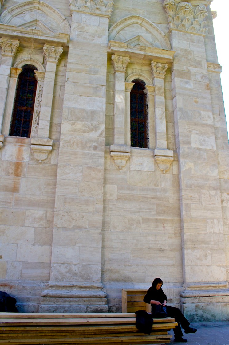 Iasi Golla 4 - old lady